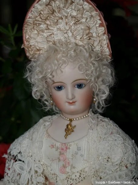 Дарлин Лейн - всемирно известная мастер реплик