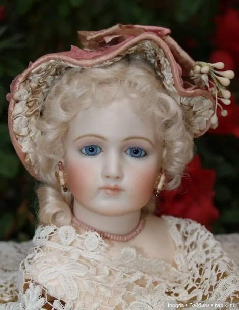 Дарлин Лейн - всемирно известная мастер реплик