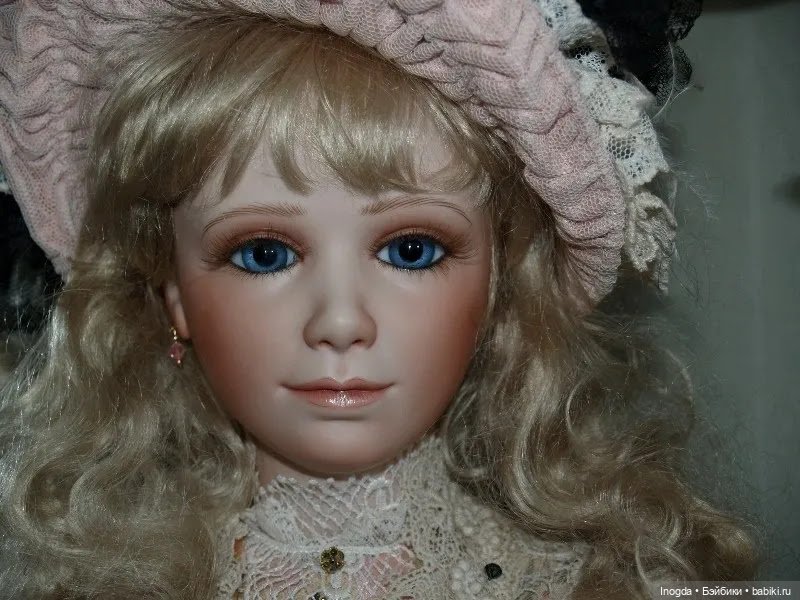 Дарлин Лейн - всемирно известная мастер реплик