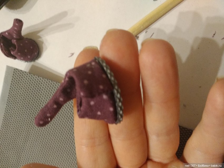 Шьем маленькие ботиночки из ткани для куклы (фото 7)