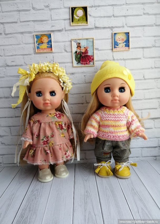Одеваю кукол фабрики Весна