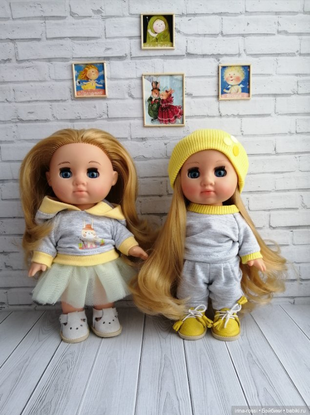 Одеваю кукол фабрики Весна