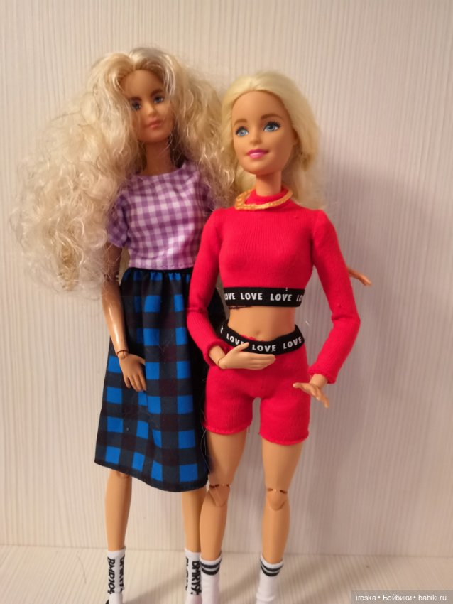 День братьев и сестер — Куклы Barbie (Барби): Looks (фото 7)