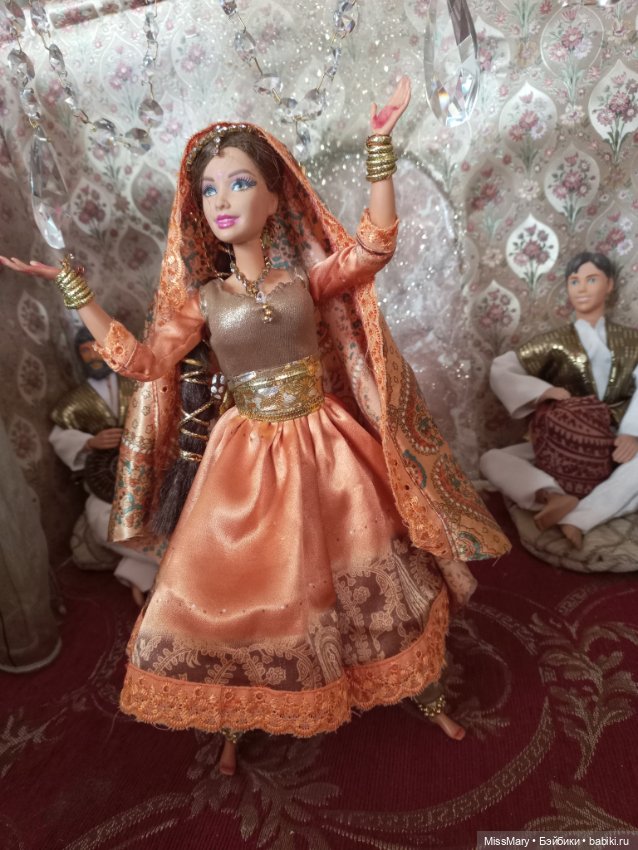 Индийский танец — Куклы Barbie (Барби): Looks