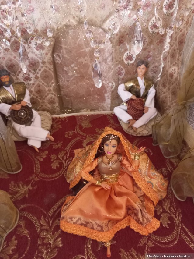 Индийский танец — Куклы Barbie (Барби): Looks