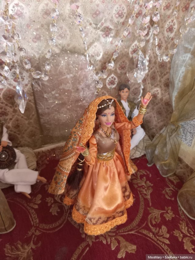 Индийский танец — Куклы Barbie (Барби): Looks