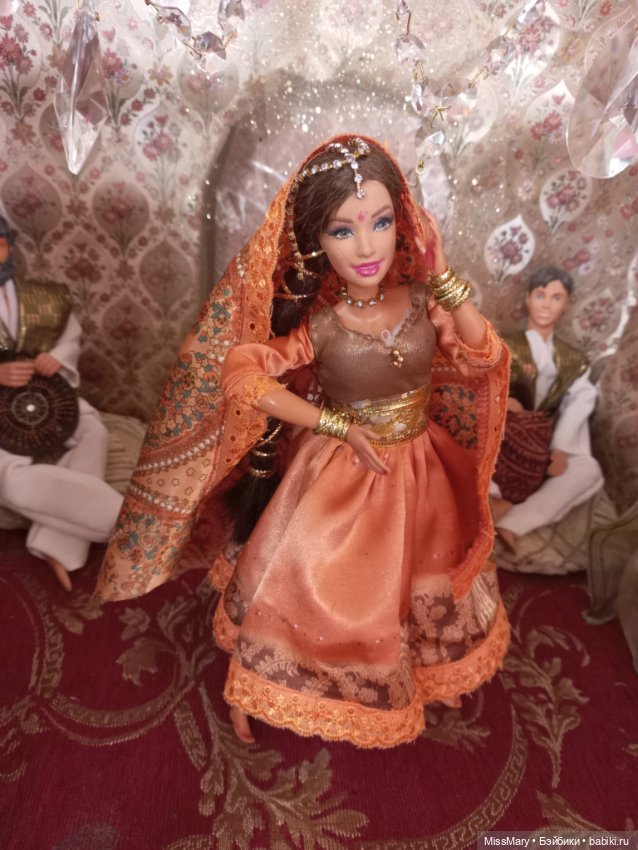 Индийский танец — Куклы Barbie (Барби): Looks