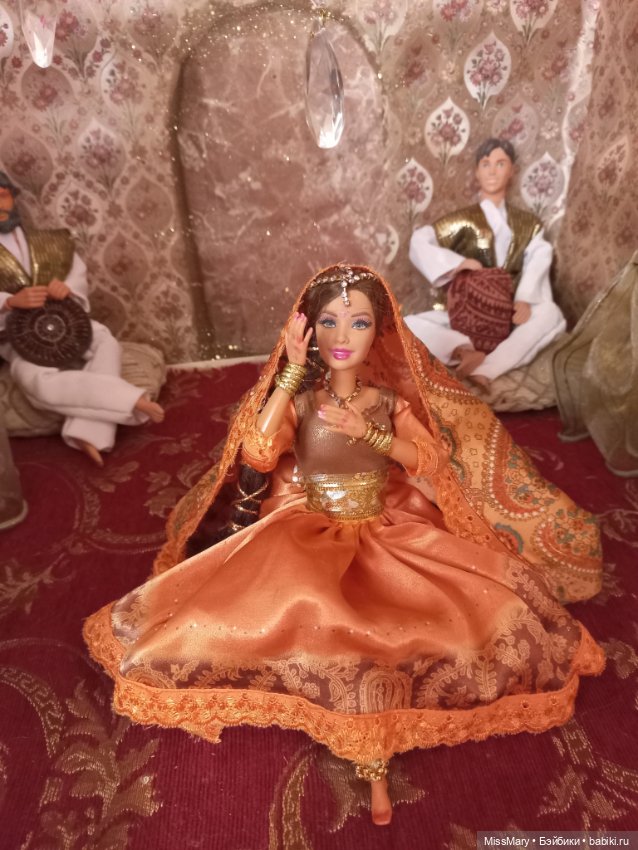 Индийский танец — Куклы Barbie (Барби): Looks