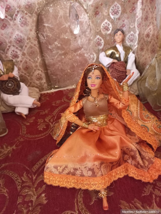 Индийский танец — Куклы Barbie (Барби): Looks