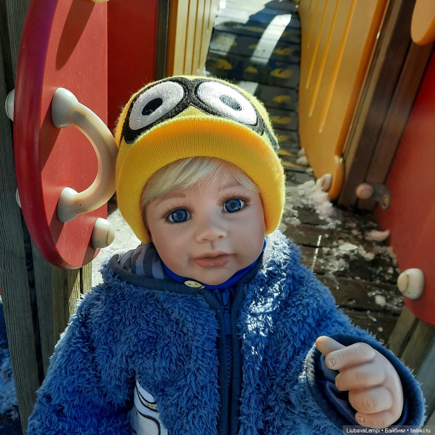 Пошли гулять! Что нет? А я говорю, пошлииии