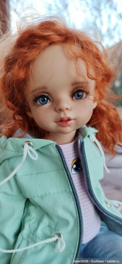 Мы с подружкою вдвоём замечательно живем