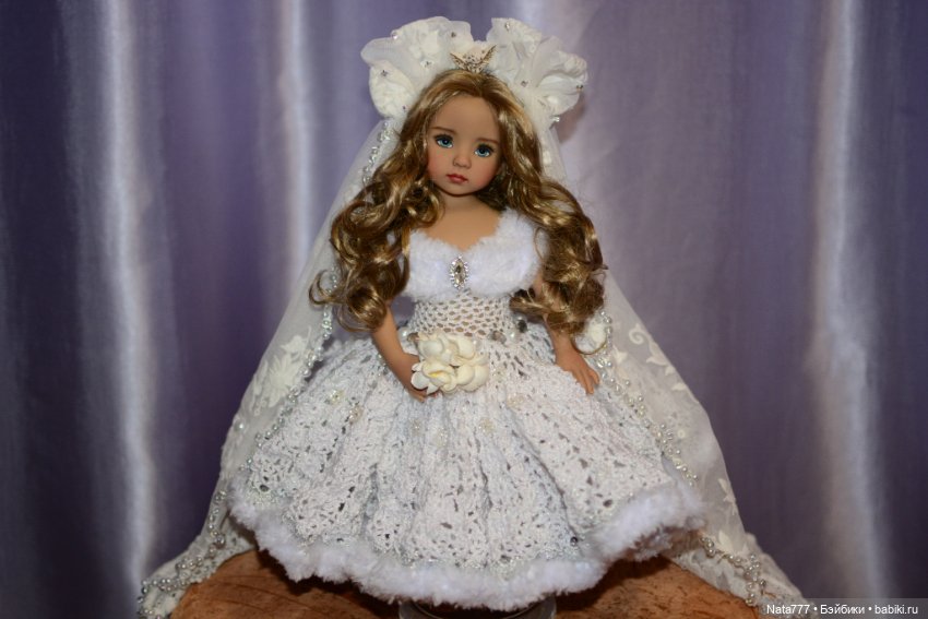 Роскошный свадебный наряд для кукол Little Darling (фото 2)