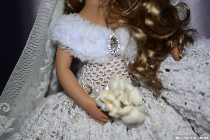 Роскошный свадебный наряд для кукол Little Darling (фото 8)