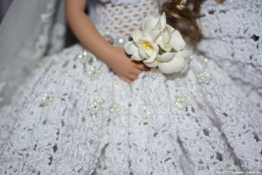 Роскошный свадебный наряд для кукол Little Darling (фото 9)