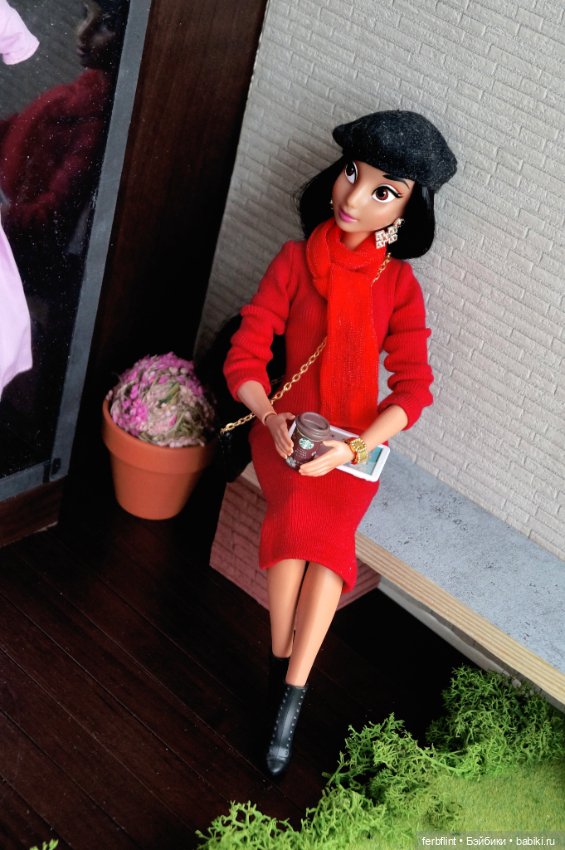 Принцесса в красном — Куклы Disney Animators и Принцессы Диснея: Disney Store (фото 5)