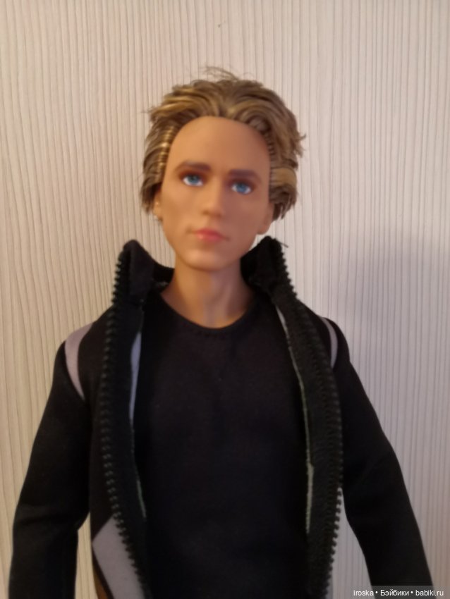 Финик — Куклы Barbie (Барби): Looks (фото 2)