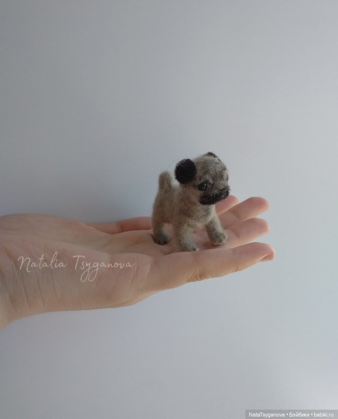 Мопсик — Валяные игрушки из шерсти: сухое валяние (фото 2)