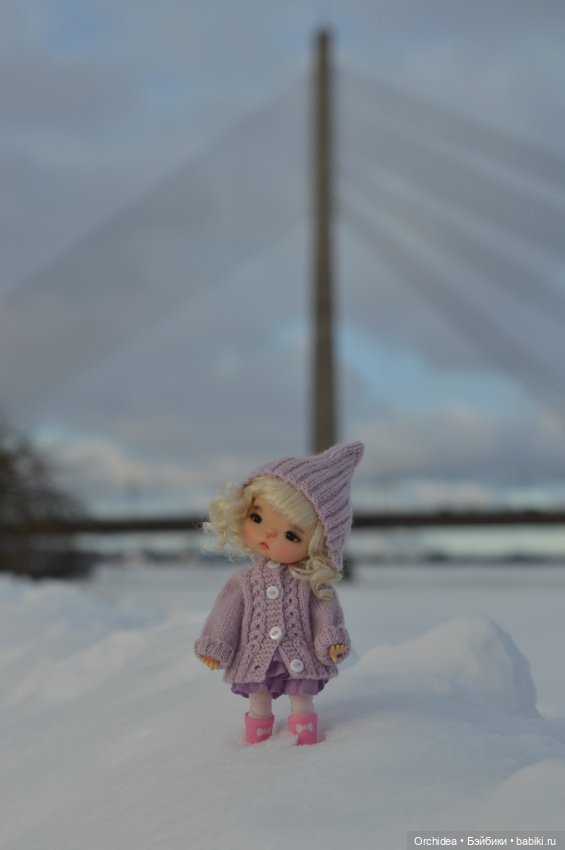 Амелия, чибби путешественница