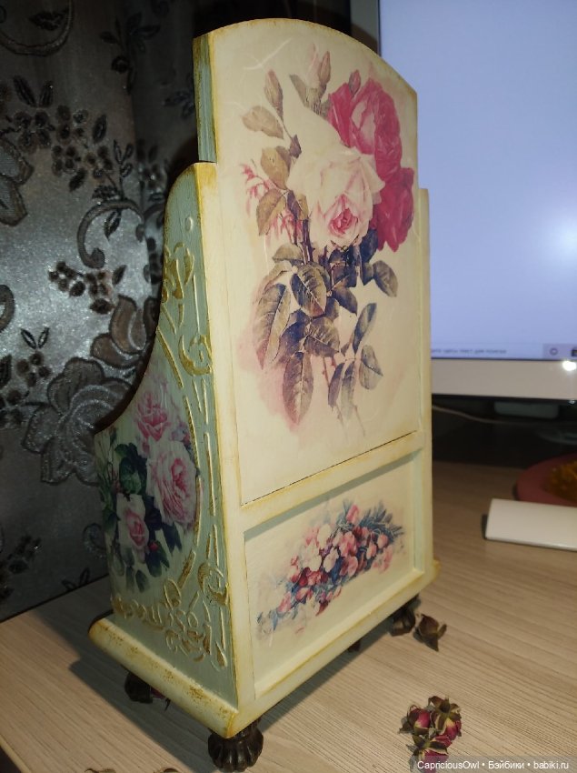 Акварельные розы — Мебель для кукол и домиков: фото