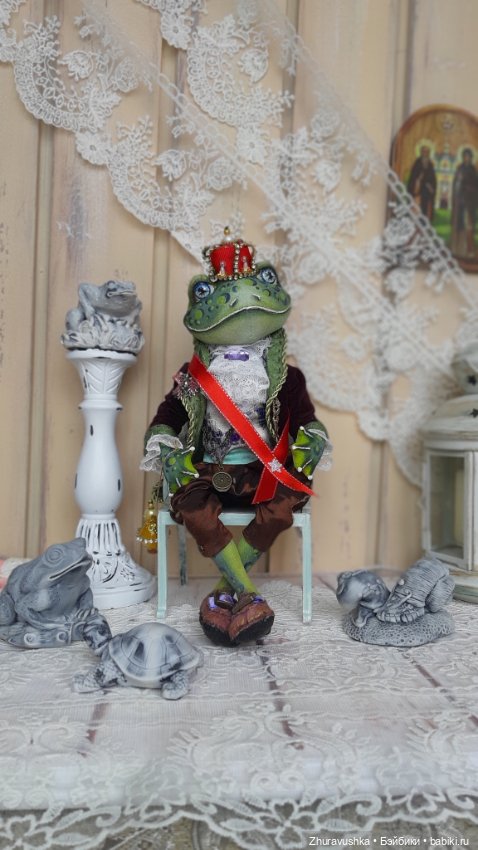 Лягушки - королевская пара. Художественная текстильная кукла (фото 5)