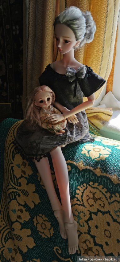 Серебровласка, изящная и красивая как балерина