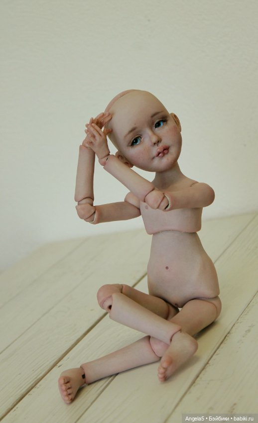 Юри. Авторская шарнирная кукла