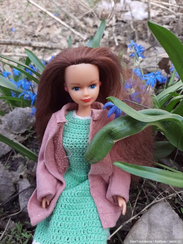 Первый раз на улице — Аналоги Барби и куклы 1/6: клоны 90 (фото 2)