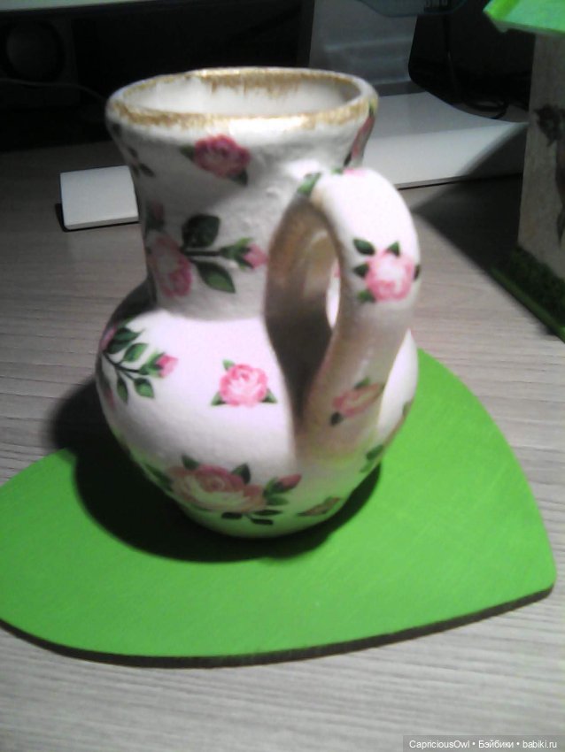Маленькая шкатулочка и кувшинчик