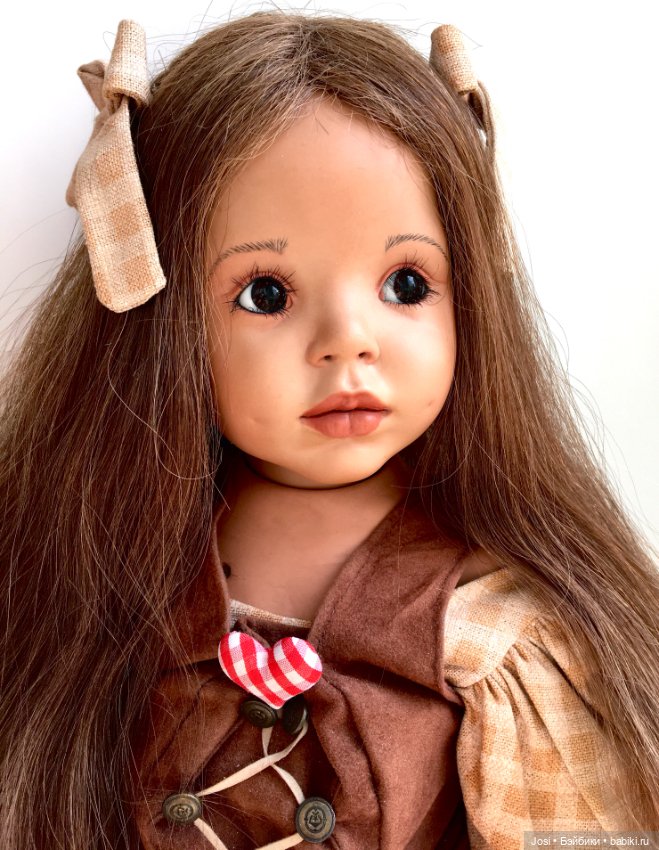 Красавица Charla от Donna Rubert