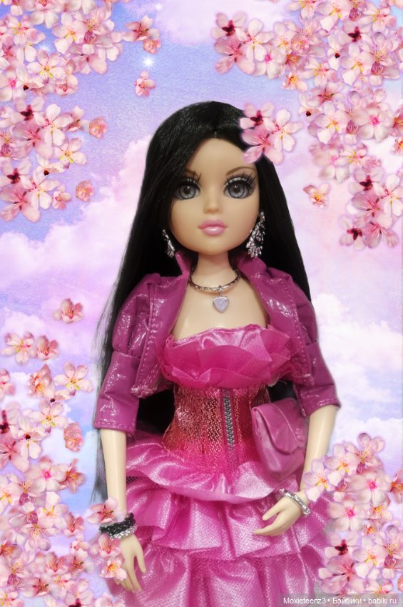 Разные перевоплощения моих кукол Moxie Teenz