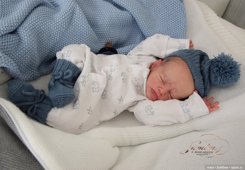 Enno скульптора Melli Gebhardt, автор прототипа Sandra Picaro Angelkovich