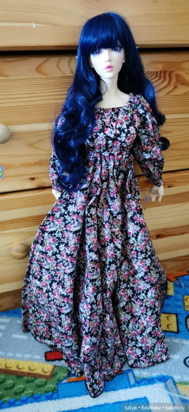 Дева которая красит собой все