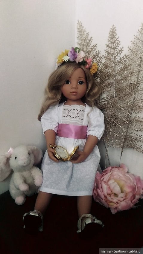 Как платье, карманные часы и кролик рассказали историю (фото 7)