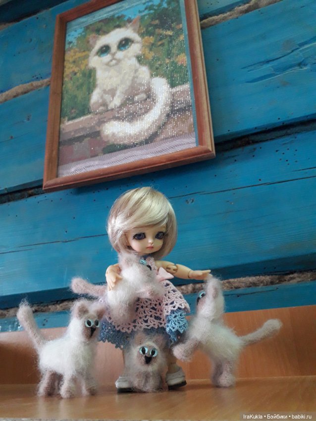 Семейка кошачьих — Вязаные игрушки и амигуруми: крючком