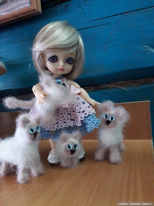 Семейка кошачьих — Вязаные игрушки и амигуруми: крючком (фото 9)