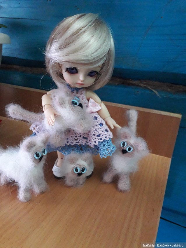 Семейка кошачьих — Вязаные игрушки и амигуруми: крючком (фото 8)