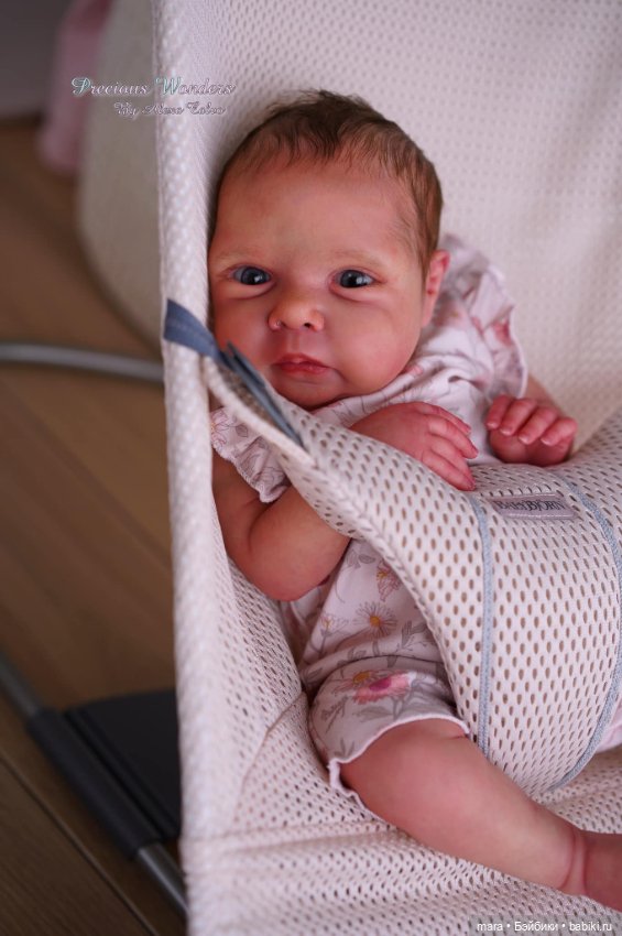 Miley скульптора Cassie Ann Brace, автор прототипа Alexa Calvo