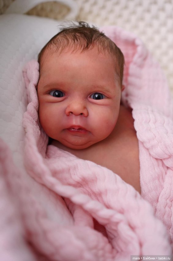 Miley скульптора Cassie Ann Brace, автор прототипа Alexa Calvo