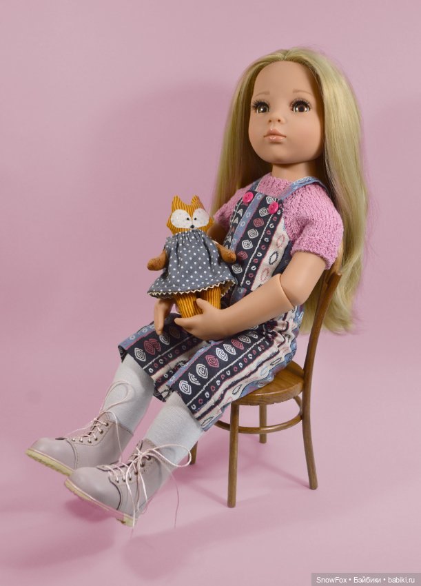 Стульчик для больших девочек