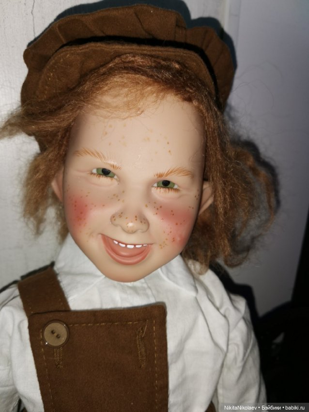 Прошу помочь узнать цену и производителя мальчугана (фото 2)