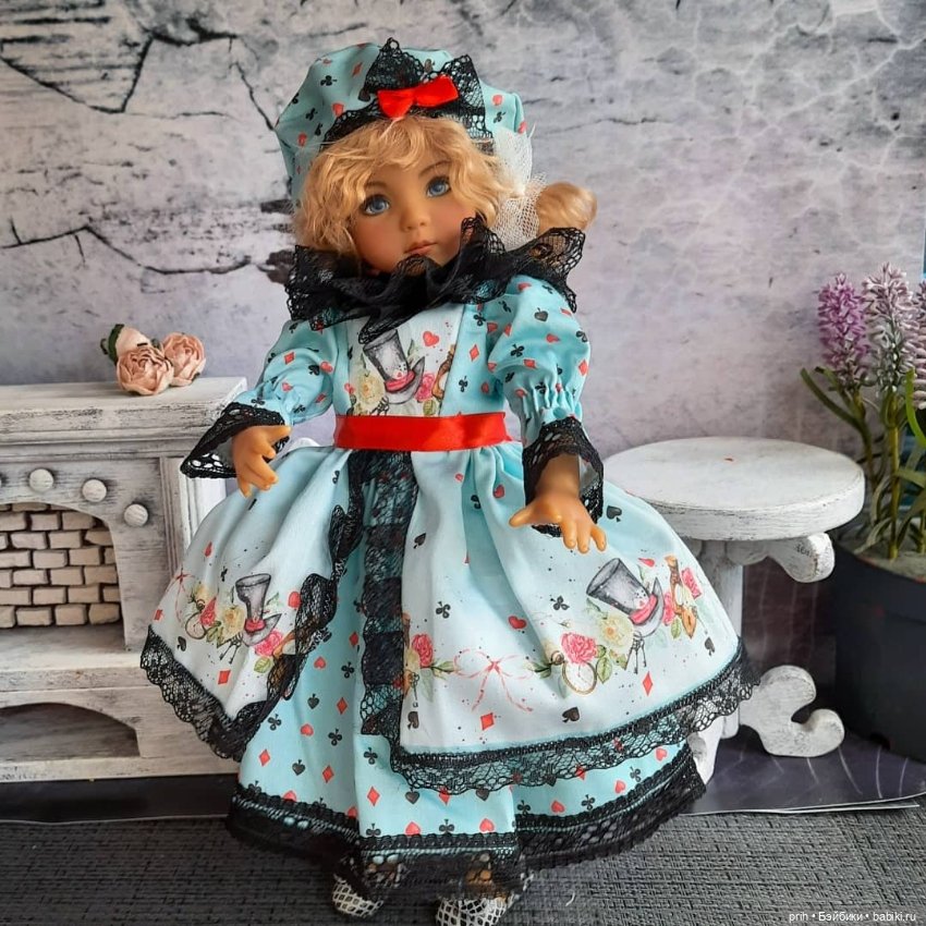 Алиса в стране чудес бывает и такая