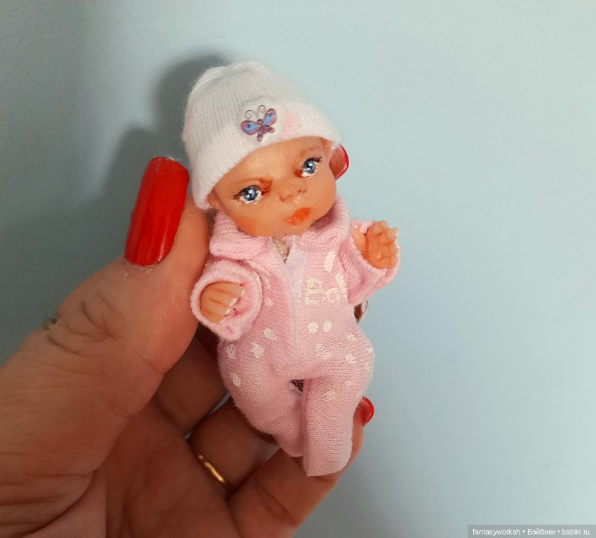 Микроскопическая леди и ее гардероб. Авторские куклы Натальи Игнатьевой (фото 5)