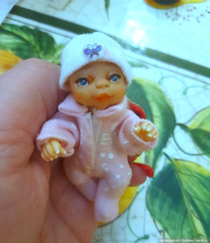 Микроскопическая леди и ее гардероб. Авторские куклы Натальи Игнатьевой