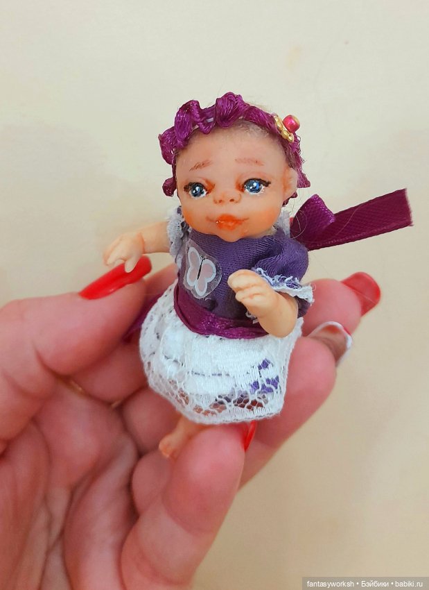 Микроскопическая леди и ее гардероб. Авторские куклы Натальи Игнатьевой (фото 9)