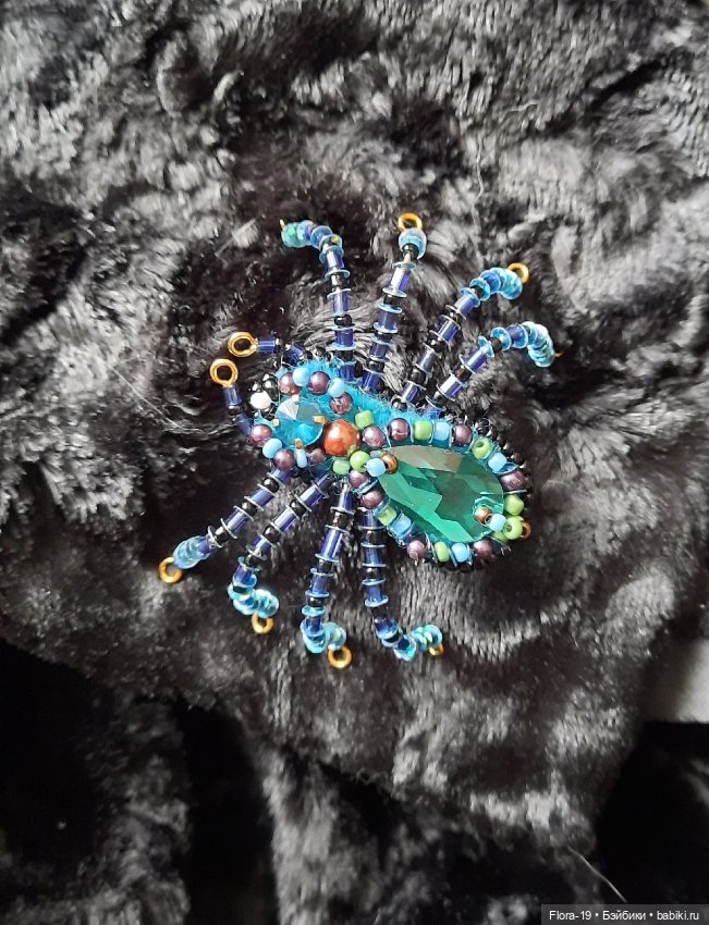 Брошь Паук — Вышивка крестиком (фото 2)