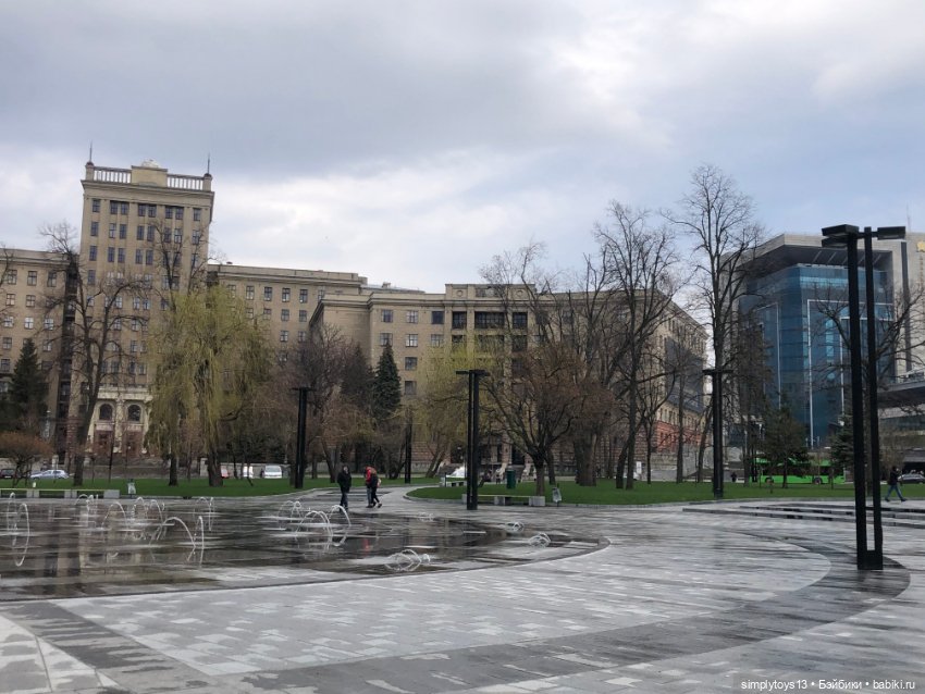 Прогулка Мишки по весеннему Харькову (фото 10)