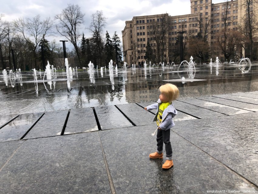 Прогулка Мишки по весеннему Харькову (фото 5)