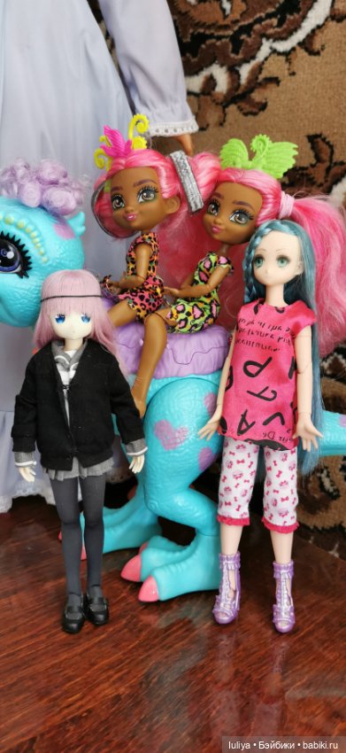 Мои девочки с большими светлыми и добрыми глазами