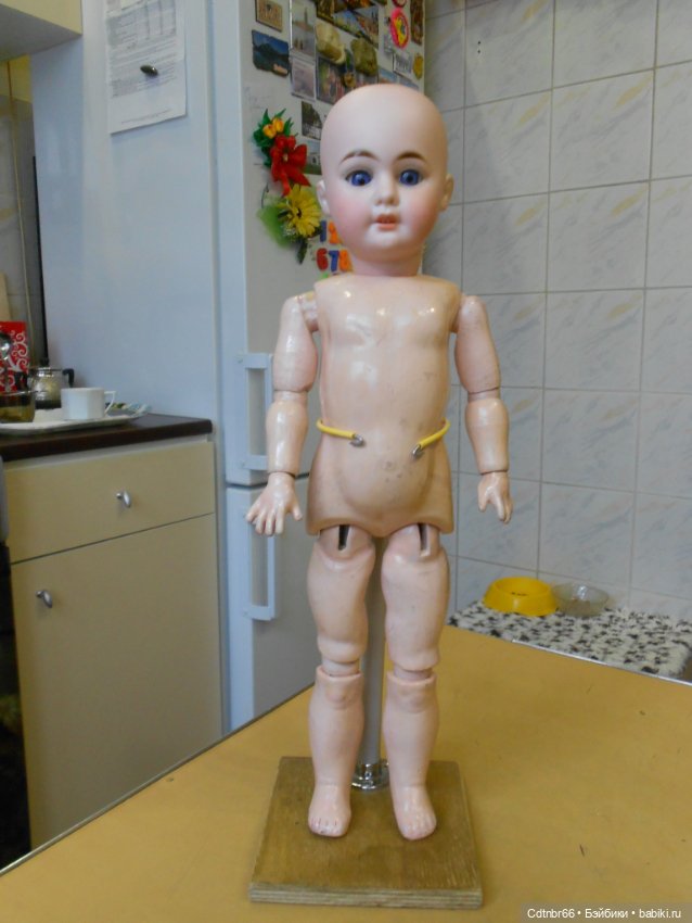 Реставрация антикварной куклы 1894 АМ4DEP. Хромоножка. Выравниваю ножки