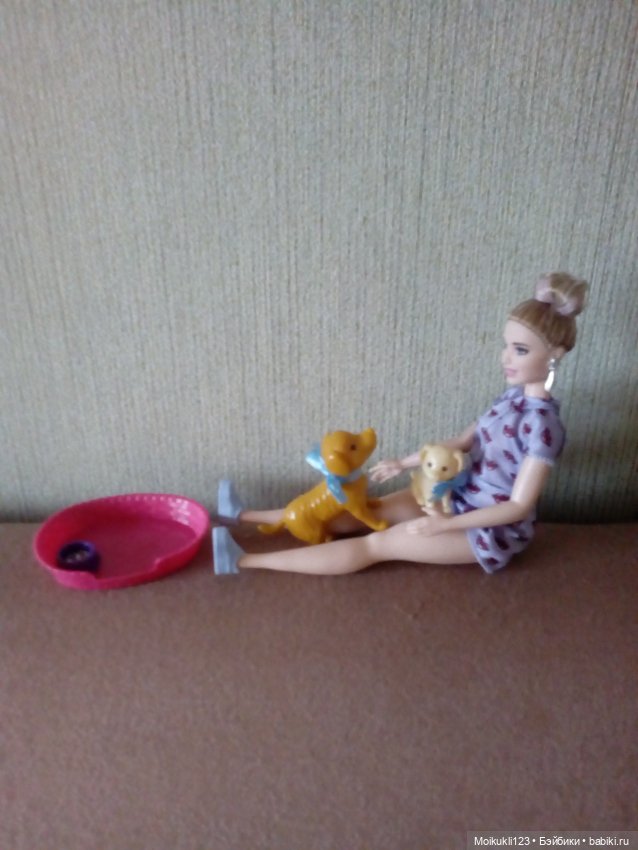 Аня и щенки — Куклы Barbie (Барби): Looks (фото 7)